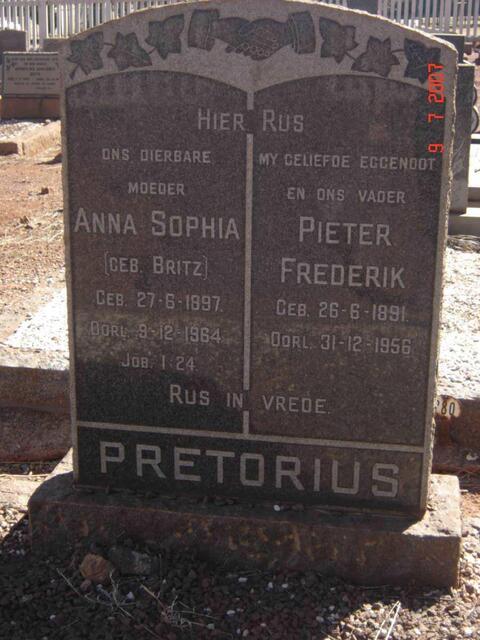 PRETORIUS Pieter Frederik 1891-1956 & Anna Sophia BRITZ 1897-1964